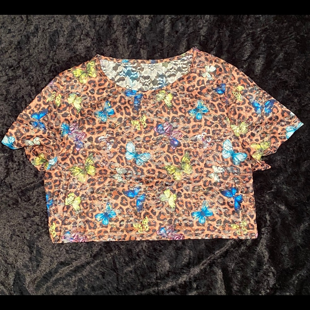 2/$15  Plus Size Brown Cheetah Short Sleeve Crop Top